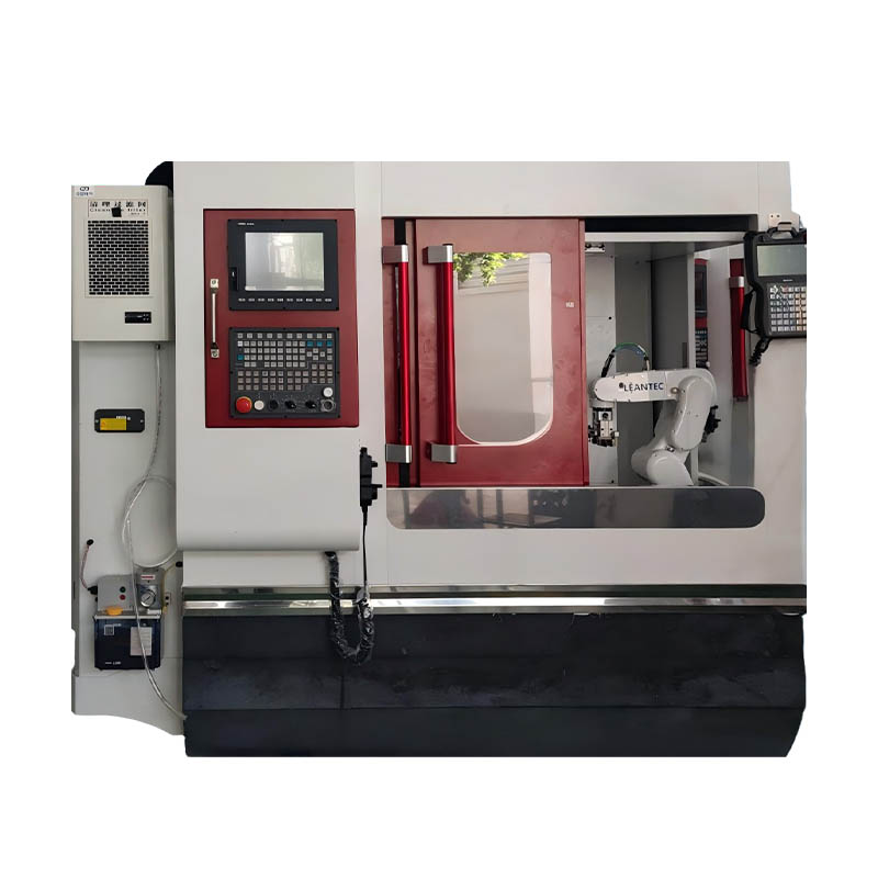 How do professional grinders achieve precise reproduction of complex tool geometry?